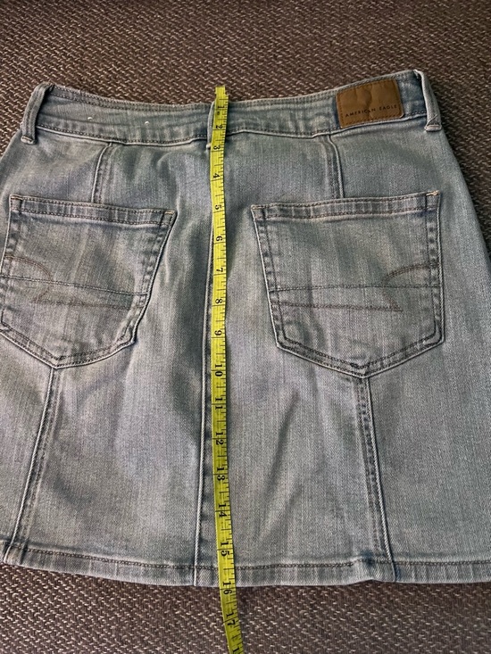 American Eagle Light Wash Super Stretch Jean Skirt - Picture 3 of 8